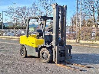 Chariot élévateur frontal 4 roues Hyster H4.5FTS5 - 1