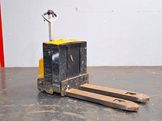 Transpalette accompagnant Caterpillar NPP20N2E