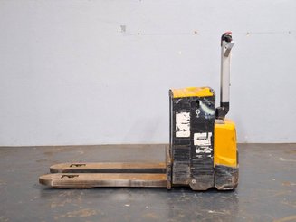 Transpalette accompagnant Caterpillar NPP20N2E