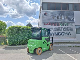 Chariot élévateur frontal 4 roues Hangcha XC50i-600