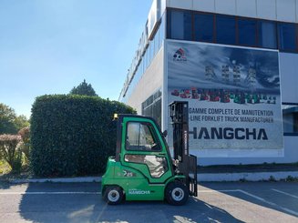 Chariot élévateur frontal 4 roues Hangcha XC25i
