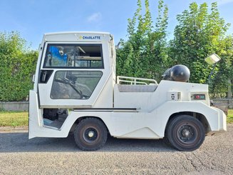 Tracteur de remorquage Charlatte TE225