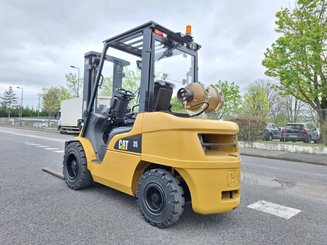 Chariot élévateur frontal 4 roues Caterpillar GP35 NTD - 2