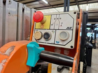 Nacelle à mât vertical JLG TOUCAN DUO