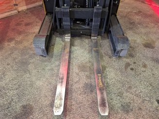 Chariot à mât rétractable Crown ESR5260-1.4