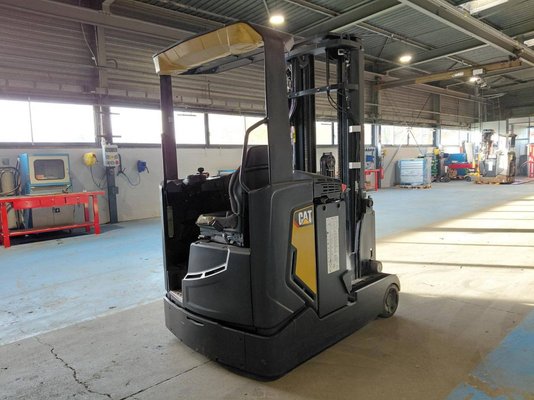 Chariot à mât rétractable Caterpillar NR16N2 - 1