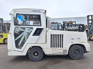 Tracteur de remorquage Charlatte TG225
