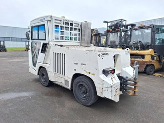 Tracteur de remorquage Charlatte TG225