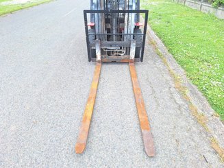 Chariot élévateur frontal 4 roues Hangcha CPYD25 - 7