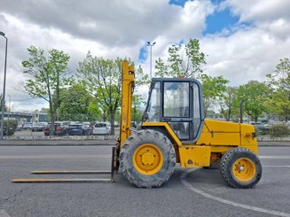 Chariot élévateur tout terrain JCB 930-2 - 4