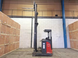 Chariot à mât rétractable Fenwick R14S