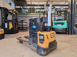 Transpalette accompagnant Caterpillar NPP20N2