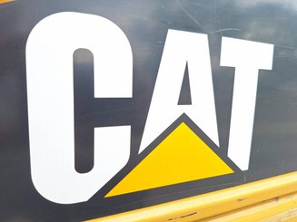 Chariot élévateur frontal 4 roues Caterpillar GP20NT - 15