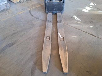Préparateur de commande au sol Crown GPC3055-2.0