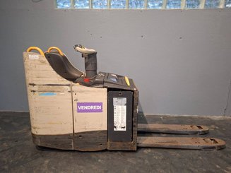 Transpalette porté debout Crown WT3040 2.00