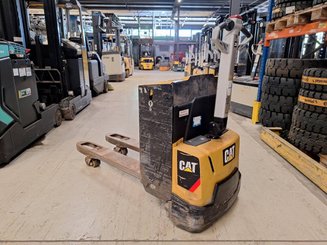 Transpalette accompagnant Caterpillar NPP20N2