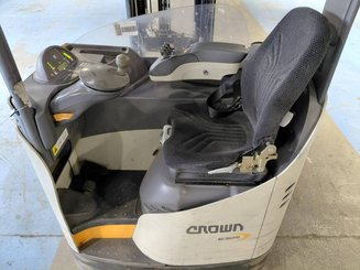 Chariot à mât rétractable Crown ESR5260-1.4 - 8