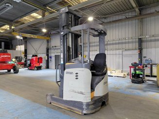 Chariot à mât rétractable Crown ESR5260-1.4 - 4