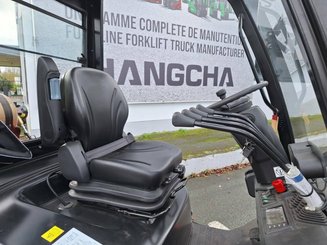 Chariot élévateur frontal 4 roues Hangcha XF35G-2
