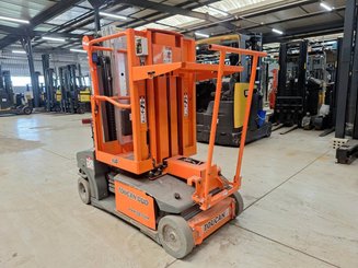Nacelle à mât vertical JLG TOUCAN DUO