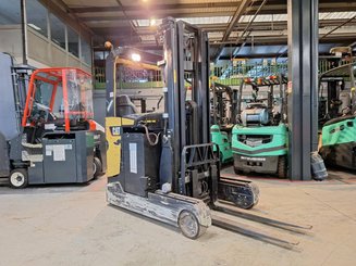 Chariot à mât rétractable Caterpillar NR20NH - 1