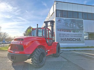 Chariot élévateur tout terrain Hangcha TT100-4 (CPCD100-XH16C-RT4) 