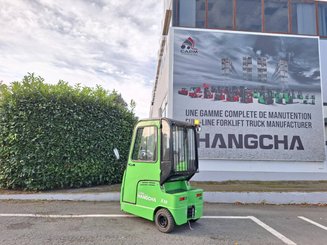 Tracteur de remorquage Hangcha QDD80-XD3i