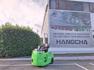 Tracteur de remorquage Hangcha QDD90-XD3i