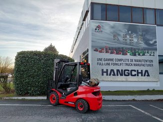 Chariot élévateur frontal 4 roues Hangcha XF35G-2 (CPYD35-X2H21F1) - 3