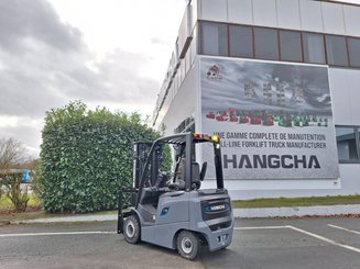 Chariot élévateur frontal 4 roues Hangcha AE15