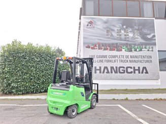 Chariot élévateur frontal 4 roues Hangcha AE20Ci