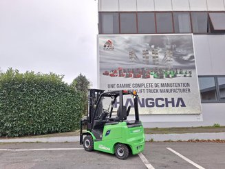 Chariot élévateur frontal 4 roues Hangcha AE20Ci