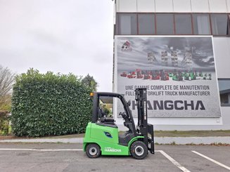 Chariot élévateur frontal 4 roues Hangcha AE20Ci