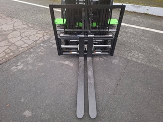 Chariot élévateur frontal 4 roues Hangcha AE25-I