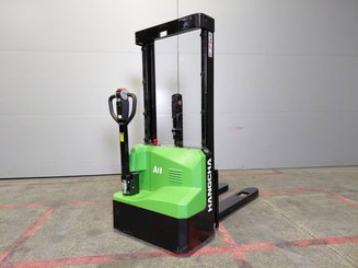 Gerbeur accompagnant Hangcha CDD12-A2MC2-ISZ