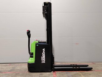 Gerbeur accompagnant Hangcha CDD12-XT1-SI