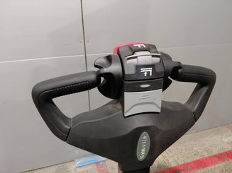 Gerbeur accompagnant Hangcha CDD12-XT1-SI