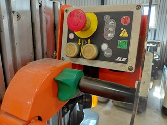 Nacelle à mât vertical JLG TOUCAN DUO