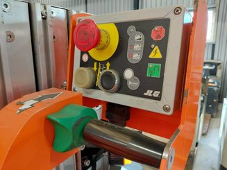 Nacelle à mât vertical JLG TOUCAN DUO