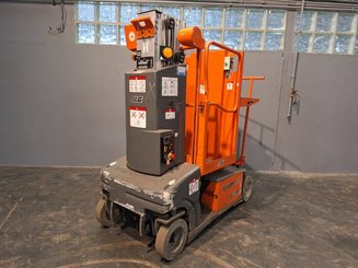 Nacelle à mât vertical JLG TOUCAN DUO