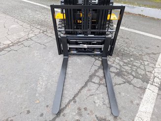 Chariot élévateur frontal 4 roues Hangcha XE25i (CPD25-XEY2-SI)