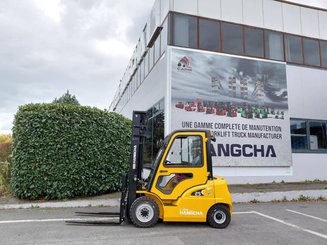 Chariot élévateur frontal 4 roues Hangcha XE25i (CPD25-XEY2-SI)
