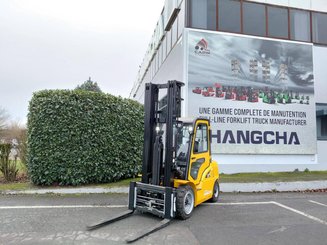 Chariot élévateur frontal 4 roues Hangcha XE38Hi