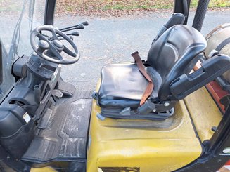 Chariot élévateur frontal 4 roues Yale GLP35VX - 14