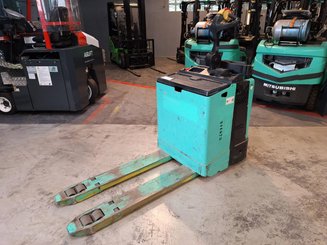 Transpalette accompagnant Yale MP20X - 1