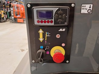 Nacelle à mât vertical JLG TOUCAN DUO
