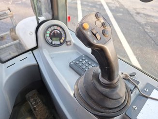 Chargeuse articulée Kramer 1150
