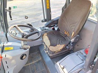Chargeuse articulée Kramer 1150