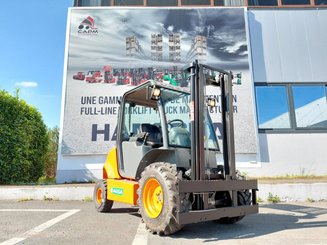 Chariot élévateur tout terrain Ausa C150H
