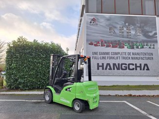 Chariot élévateur frontal 4 roues Hangcha XC35i